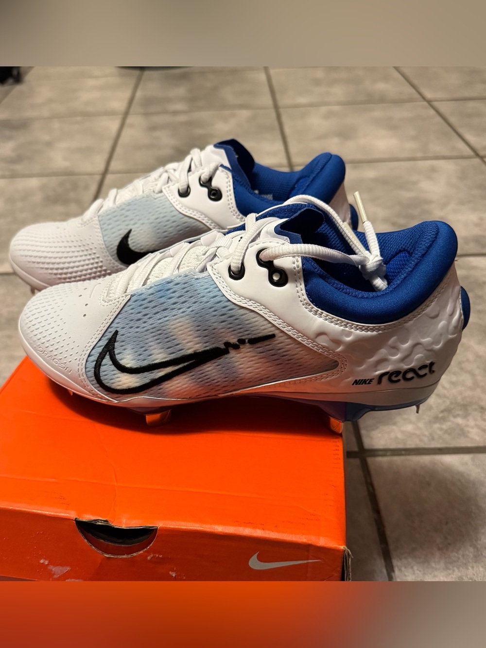 Nike HyperDiamond 4 Elite Softball Cleats Women size 7 White/Blue New